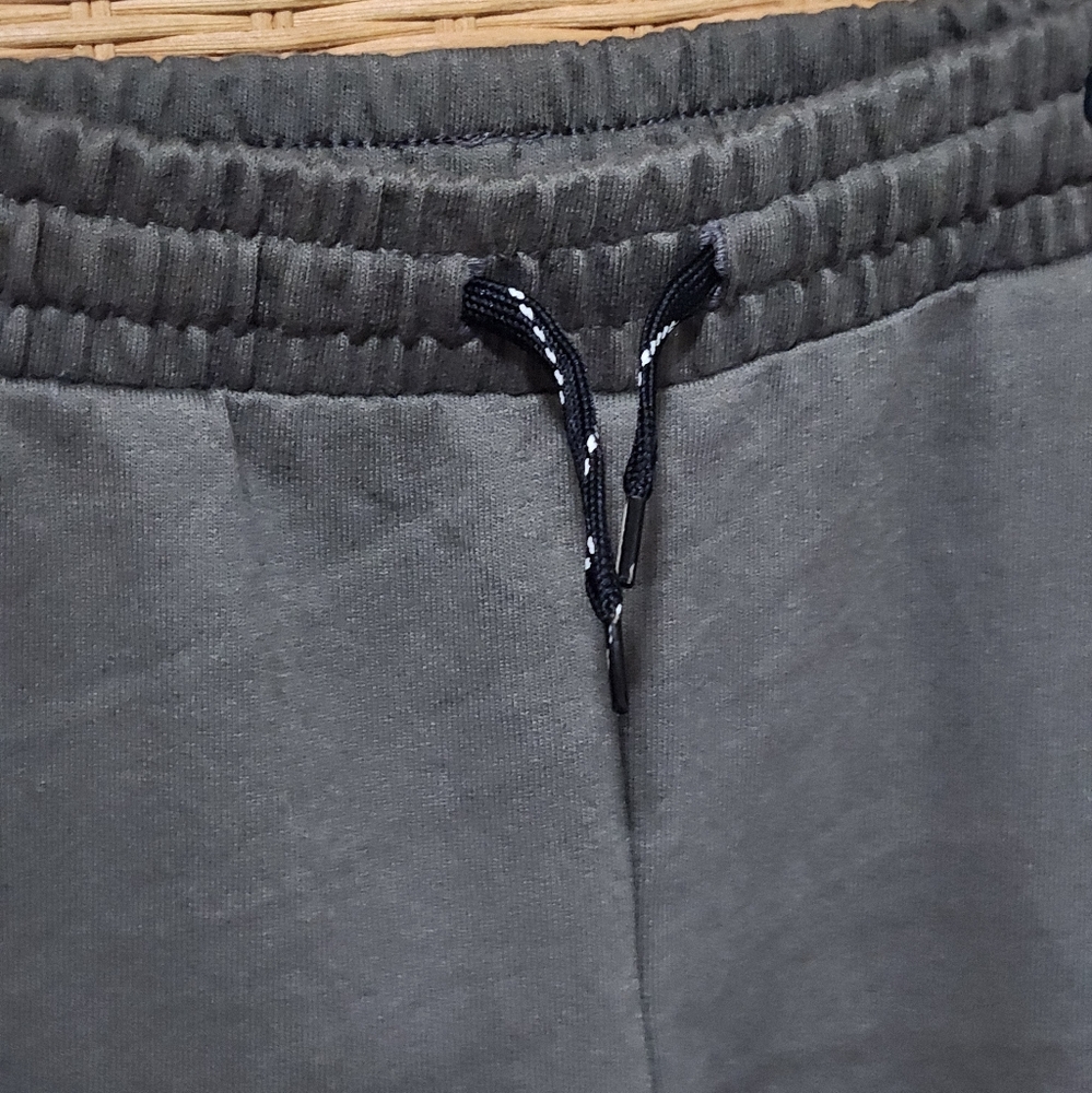 NWT Art Class Boy's Joggers Size XL 16 Forest Green Elastic Waist Drawstring - Picture 3 of 11